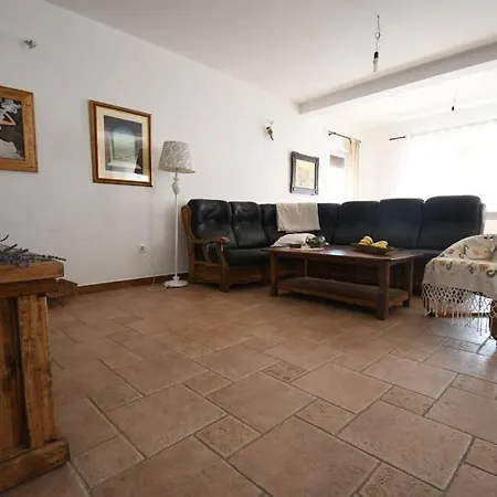 Kuca Iliria * Stasevica