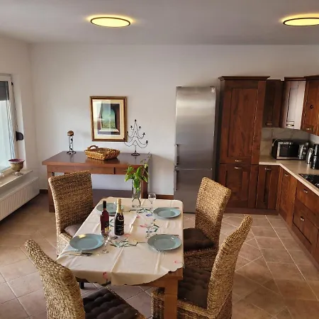 Appartement Kuca Iliria *